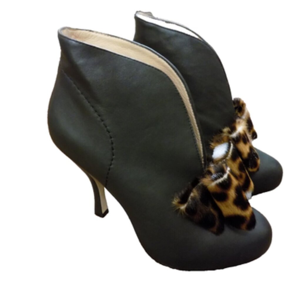 Vivienne Westwood Anglomania Black Leather Fur Bow Platform Heels Booties 37 6.5